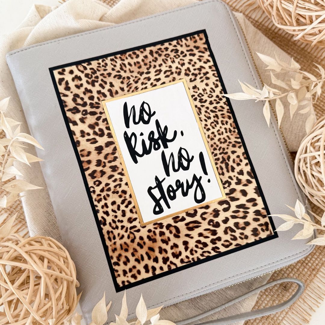 Plotterdatei WildThings auf Kunstledermappe Plotterdatei WildThings auf Kunstledermappe