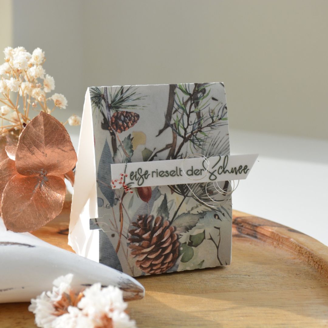 Geschenkverpackung aus Designpapier Cozy Winter Geschenkverpackung aus Designpapier Cozy Winter